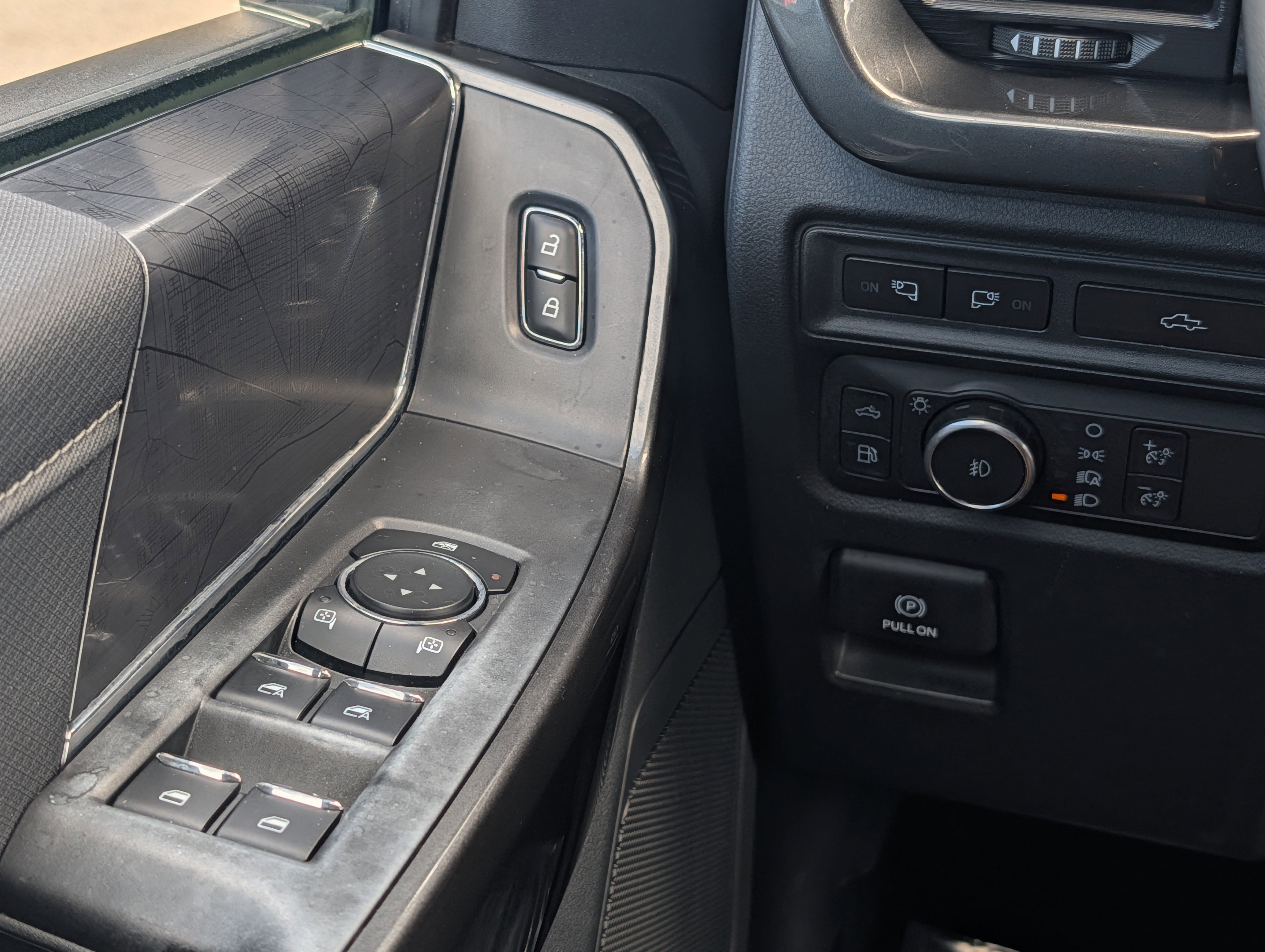 Certified 2021 Ford F150 XLT w/ Equipment Group 302A High image 23