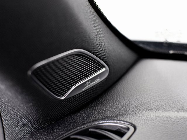 Used 2022 Mercedes-Benz EQB 300 4MATIC image 20