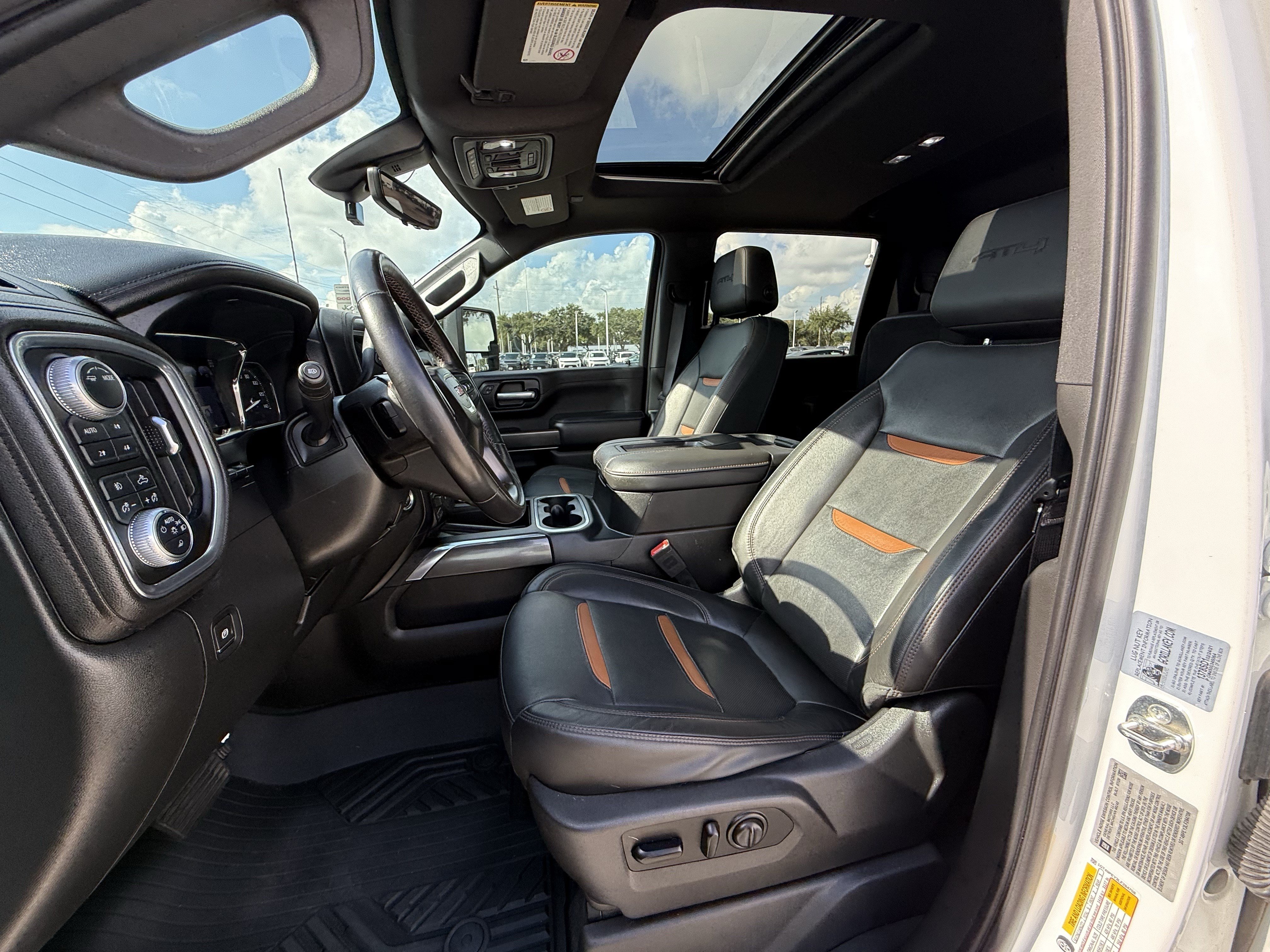 Used 2020 GMC Sierra 2500 AT4 w/ Technology Package AWD/4WD image 27