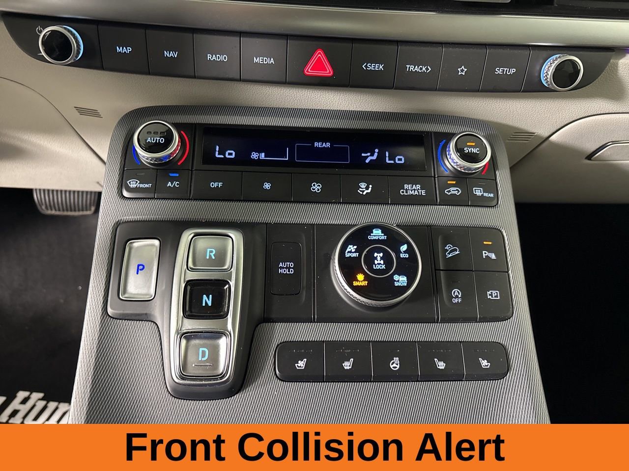 Used 2024 Hyundai Palisade Limited image 19