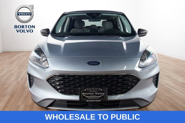 Used 2022 Ford Escape SE w/ Convenience Package FWD image 2