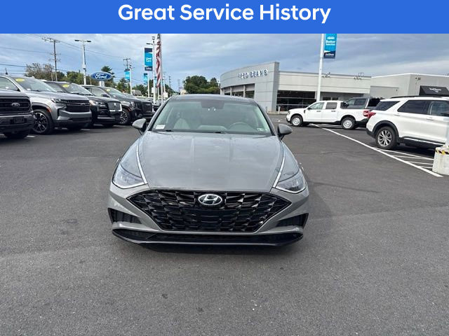 Used 2021 Hyundai Sonata SEL w/ Convenience Package FWD image 2