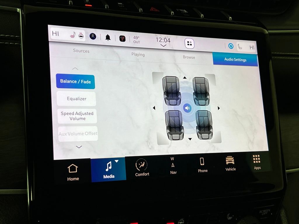 Used 2024 Jeep Grand Cherokee Limited w/ Black Appearance Package image 32