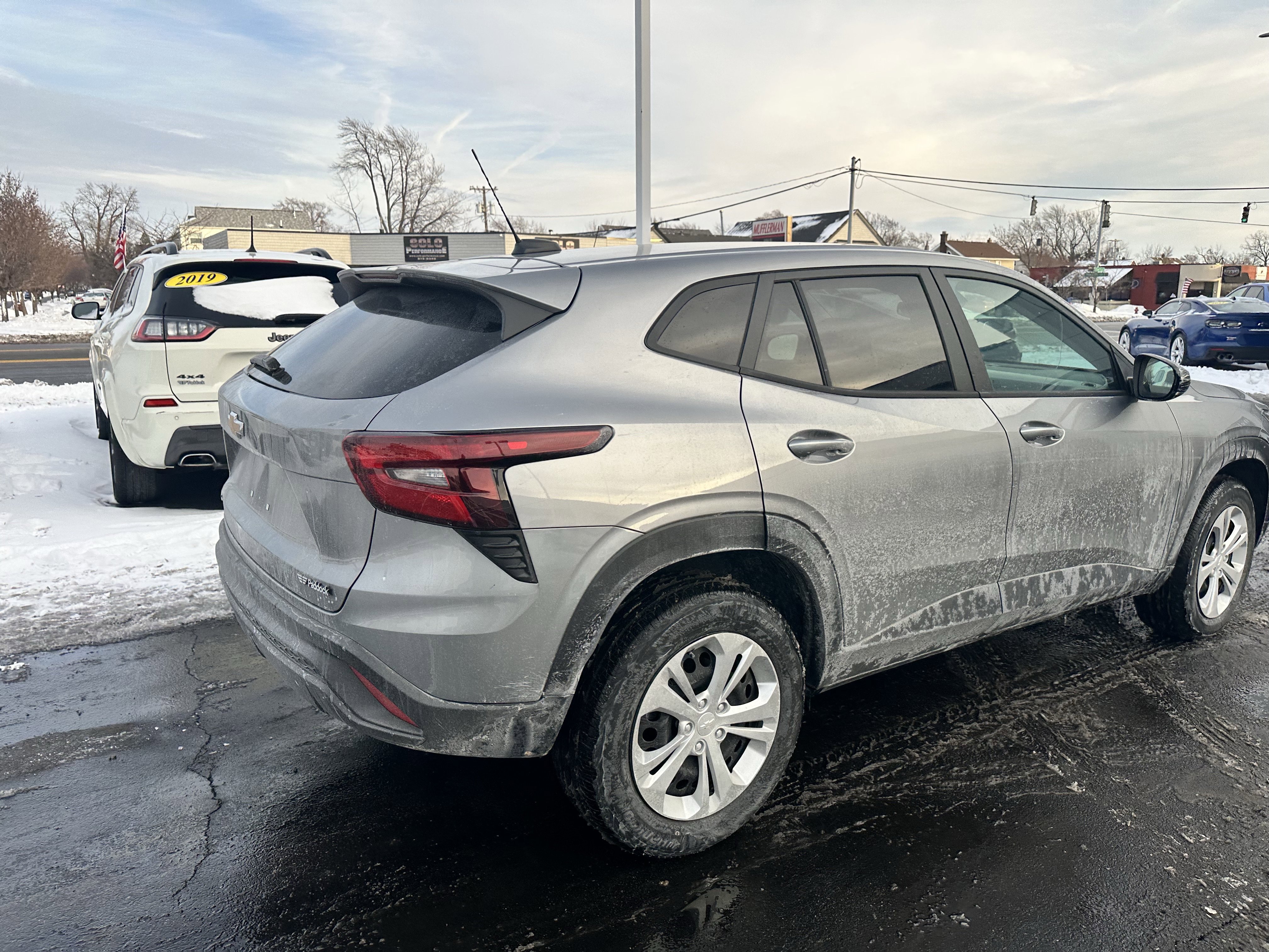 Used 2024 Chevrolet Trax LS image 8