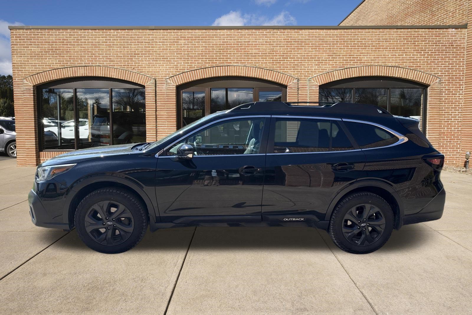 Used 2020 Subaru Outback Onyx Edition XT w/ Popular Package #2 AWD/4WD image 11