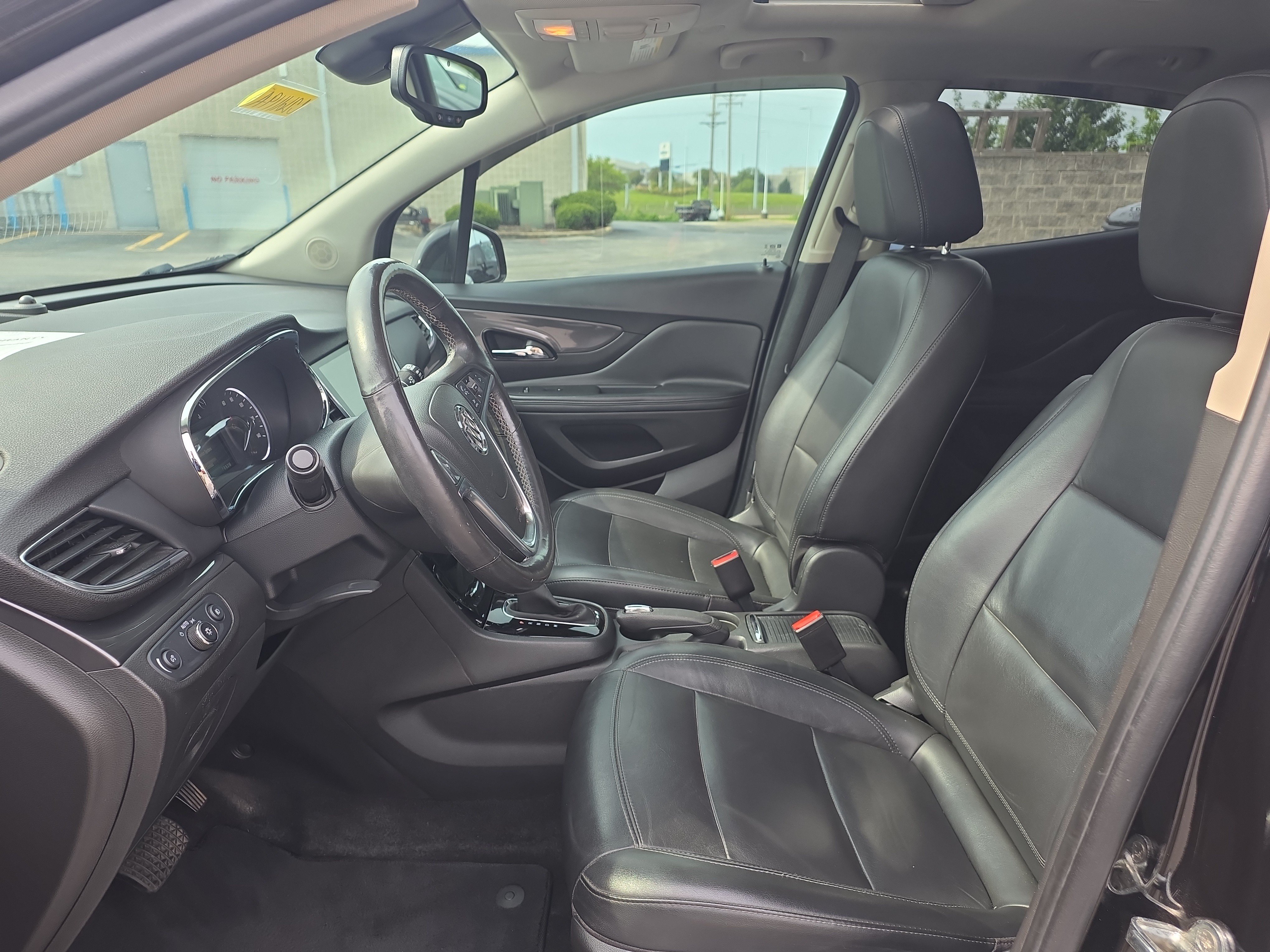 Used 2017 Buick Encore Essence w/ Experience Buick Package AWD/4WD image 13