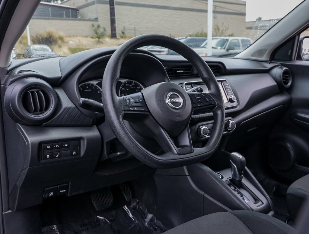 Used 2024 Nissan Kicks S FWD image 15