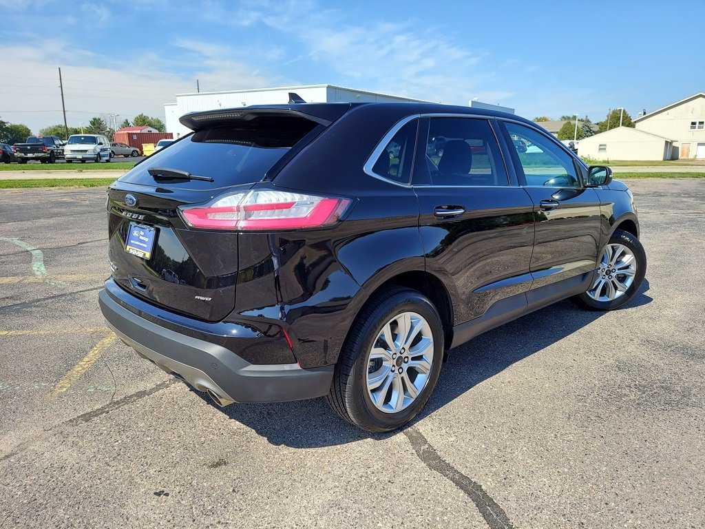Certified 2024 Ford Edge Titanium image 13