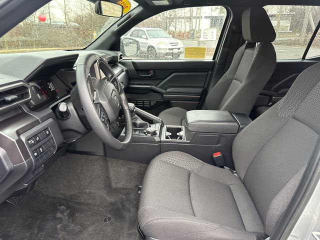 Used 2025 Toyota 4Runner SR5 image 26