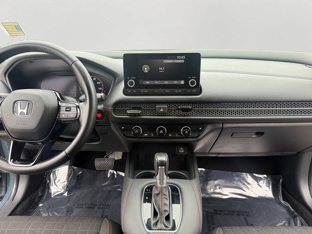Used 2025 Honda HR-V Sport image 14