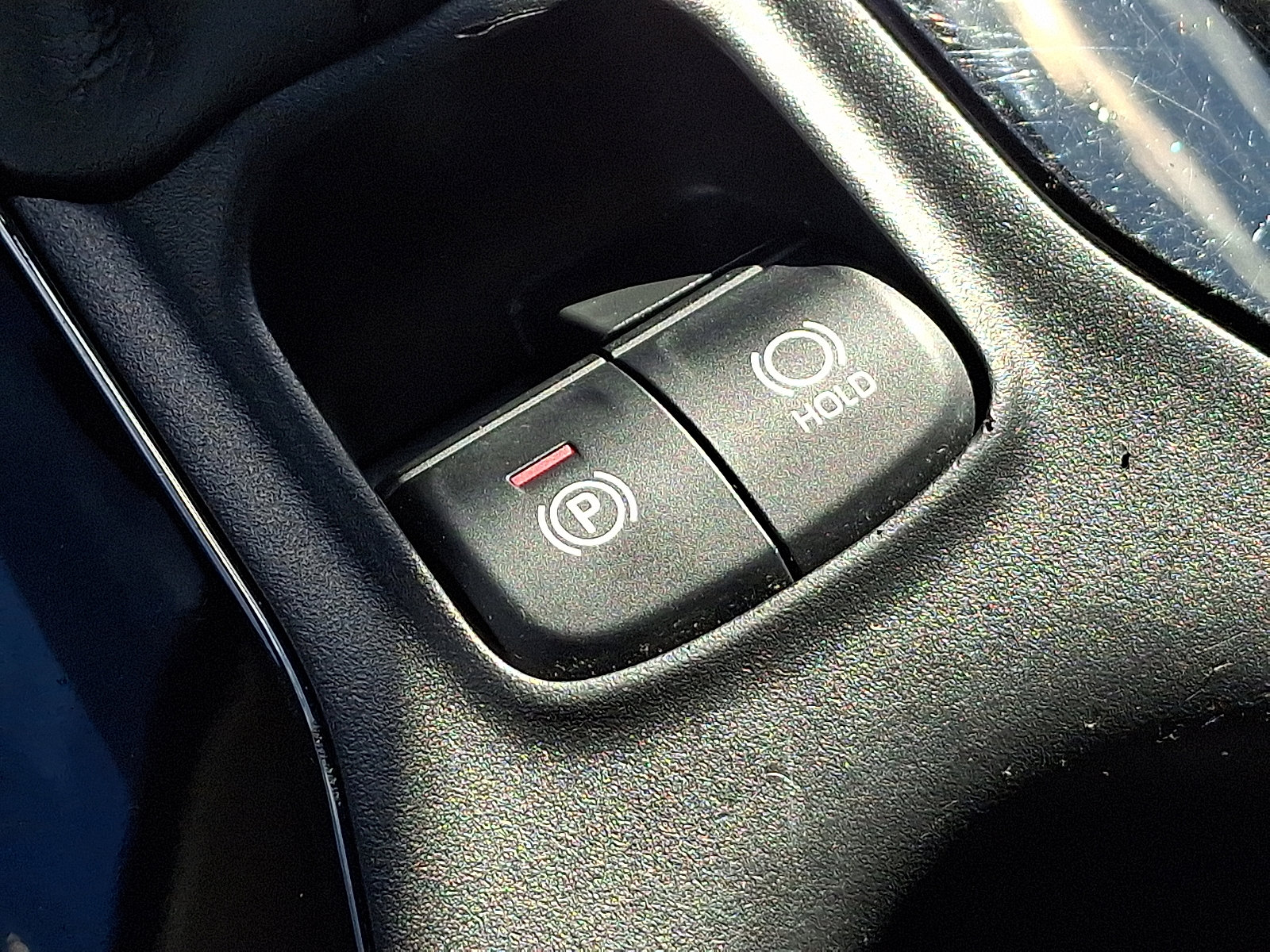 Used 2020 Toyota Corolla LE image 24