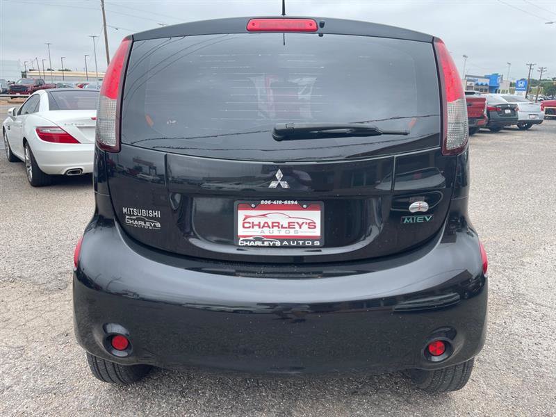 Used 2016 Mitsubishi i ES image 7