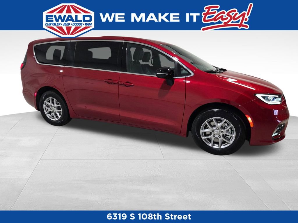 New 2026 Chrysler Pacifica Select FWD image 21