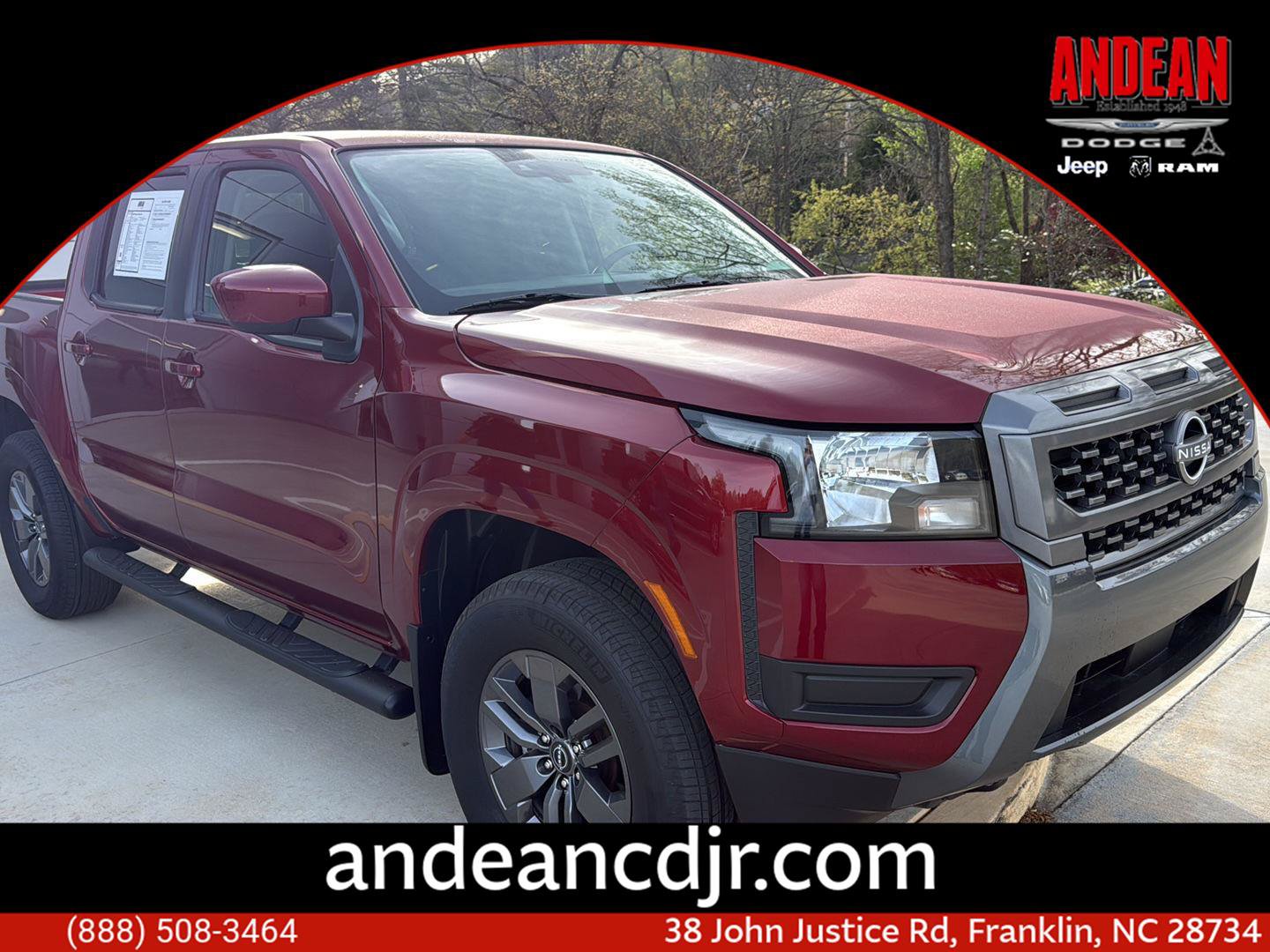 Used 2025 Nissan Frontier SV AWD/4WD image 1