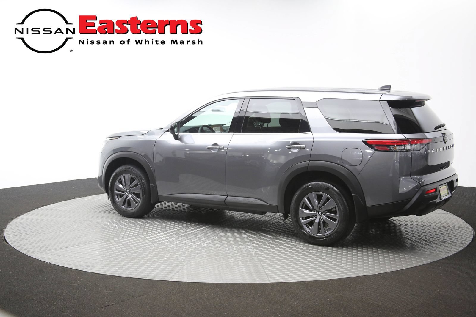 Used 2023 Nissan Pathfinder S AWD/4WD image 61