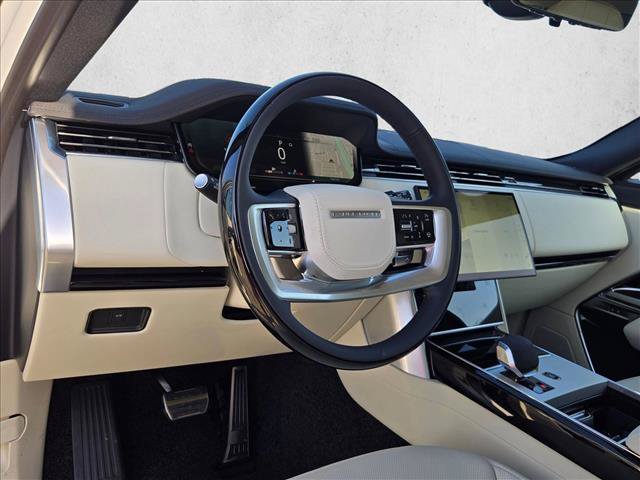 New 2026 Land Rover Range Rover SE AWD/4WD image 3