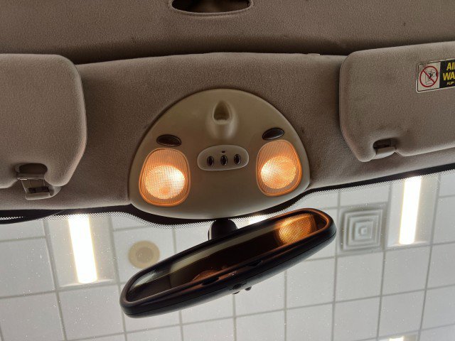 Used 1999 Jaguar XK8 Convertible image 27