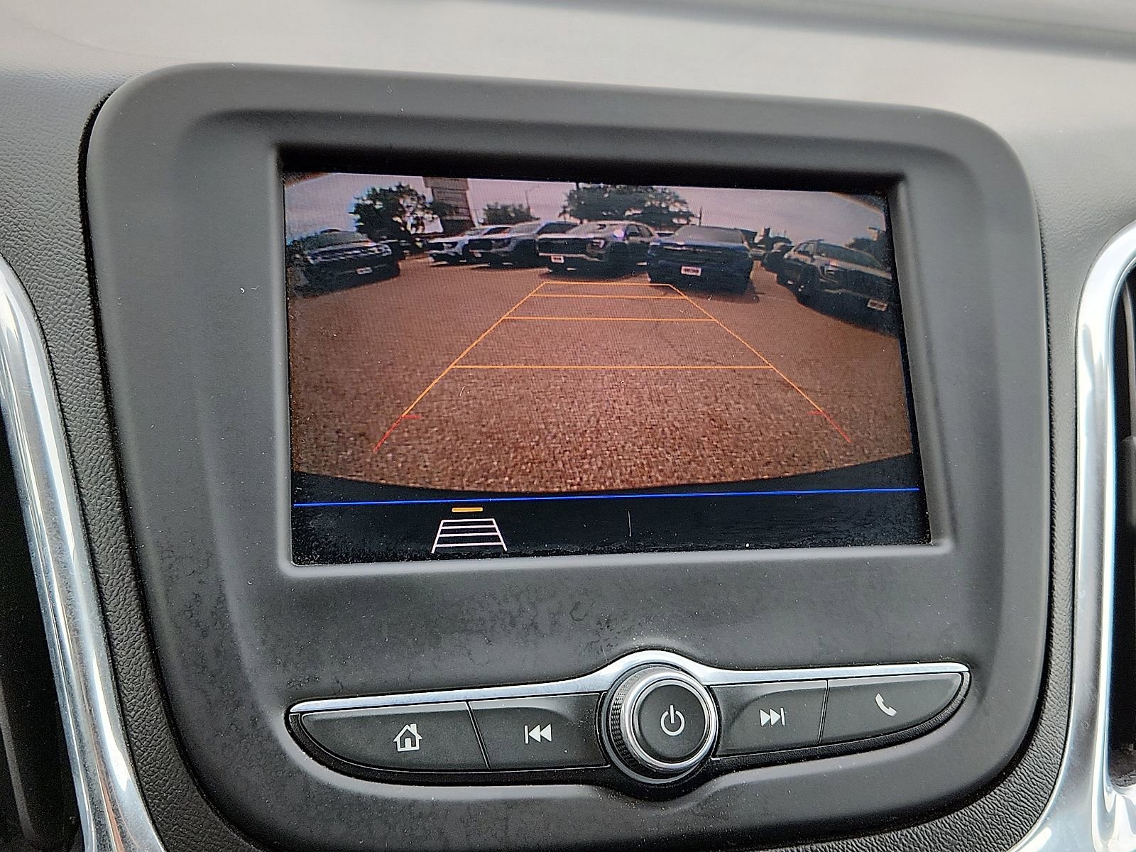 Used 2020 Chevrolet Equinox LT FWD image 18