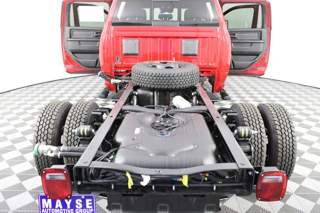 New 2026 RAM 3500 Tradesman AWD/4WD image 18
