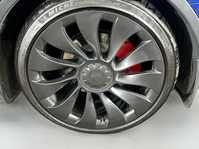 Used 2022 Tesla Model Y Performance image 29