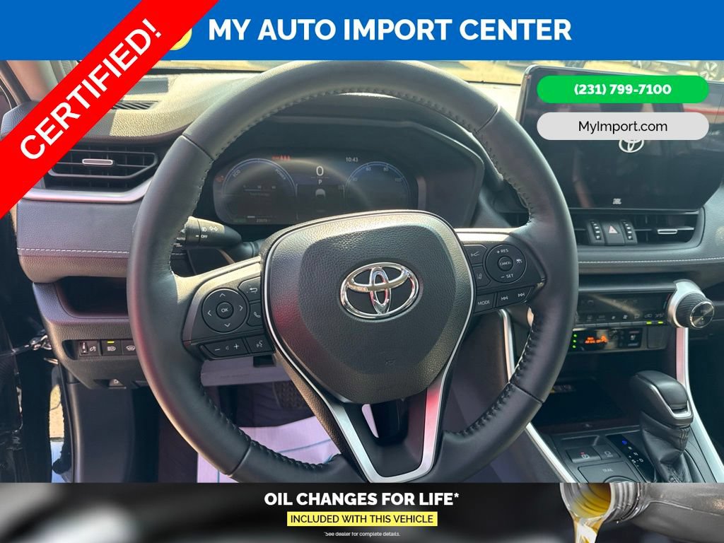 Certified 2025 Toyota RAV4 Limited w/ Advanced Technology Package AWD/4WD image 9