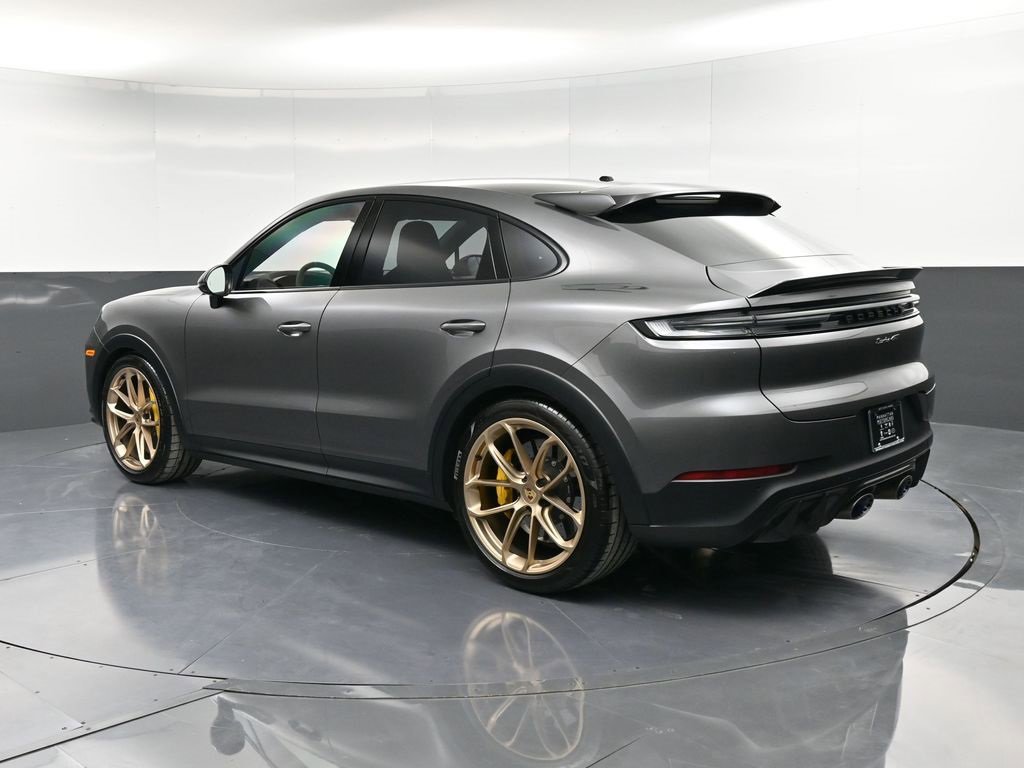 Certified 2024 Porsche Cayenne Turbo GT image 3
