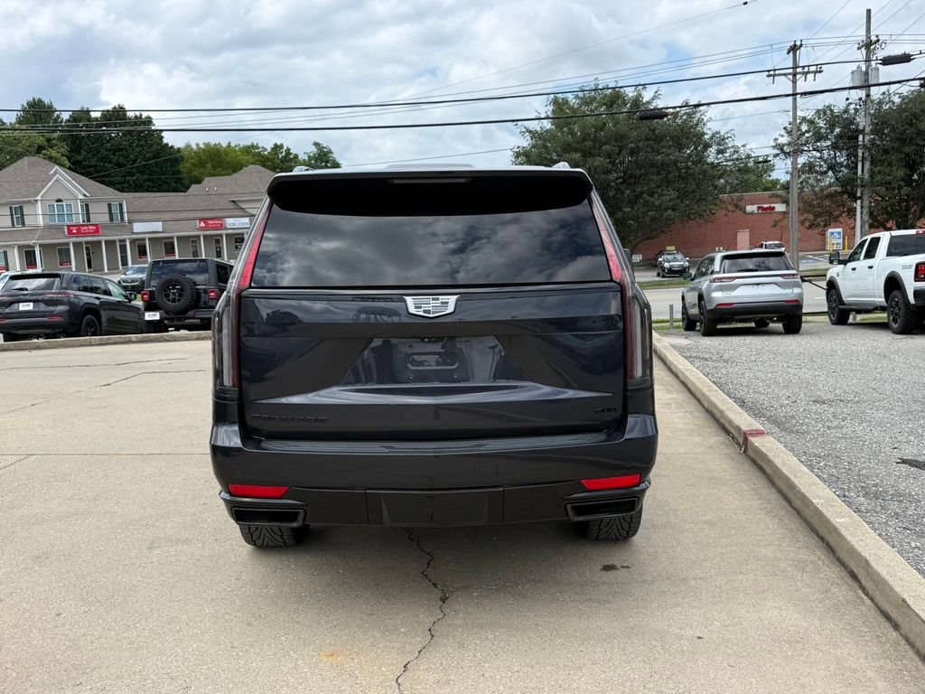 Used 2023 Cadillac Escalade Sport AWD/4WD image 7