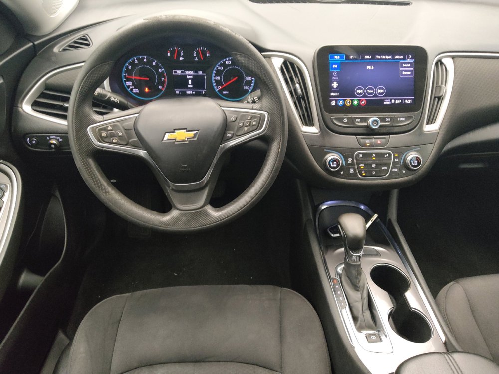 Used 2022 Chevrolet Malibu LT FWD image 22