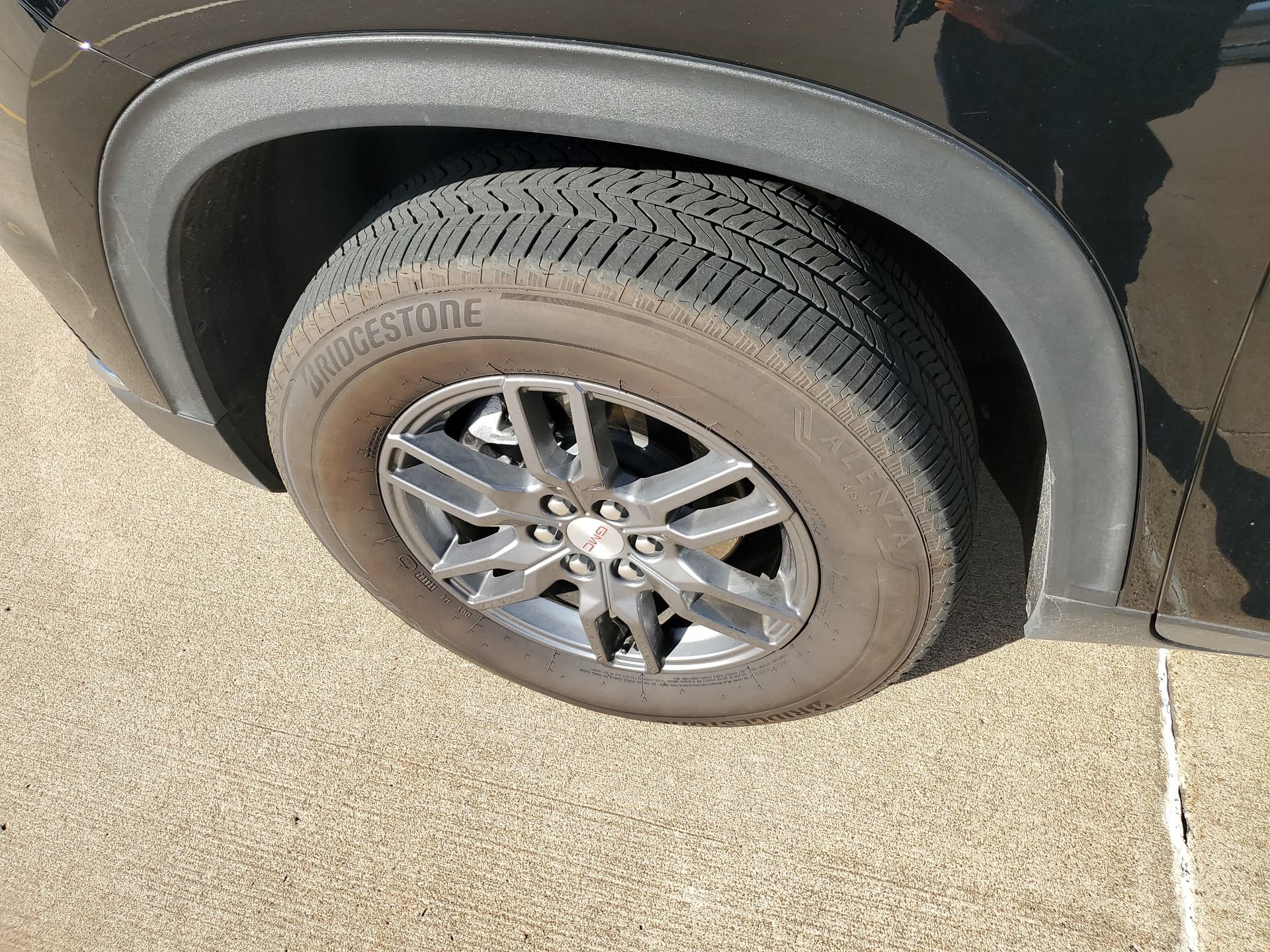 Used 2025 GMC Acadia Elevation AWD/4WD image 39