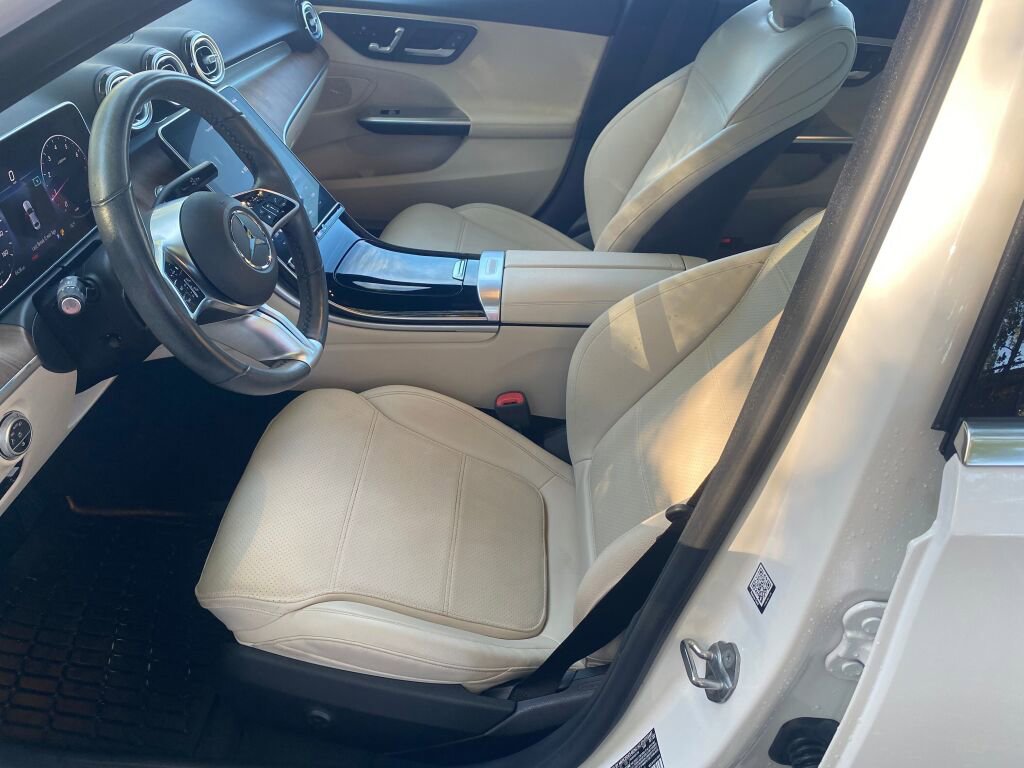 Certified 2023 Mercedes-Benz C 300 4MATIC Sedan image 9