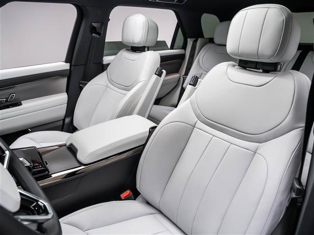 New 2027 Land Rover Range Rover Sport SE AWD/4WD image 15