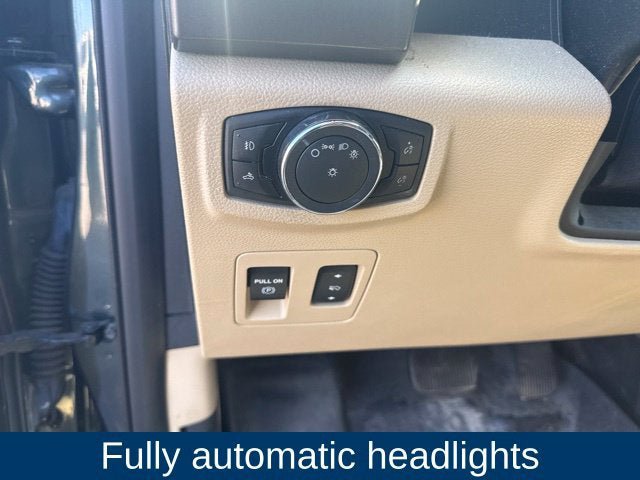 Used 2015 Ford F150 XLT w/ Equipment Group 302A Luxury AWD/4WD image 25