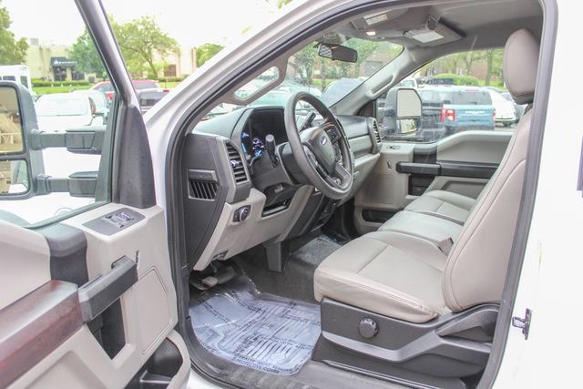 Used 2019 Ford F550 2WD Regular Cab Super Duty image 16