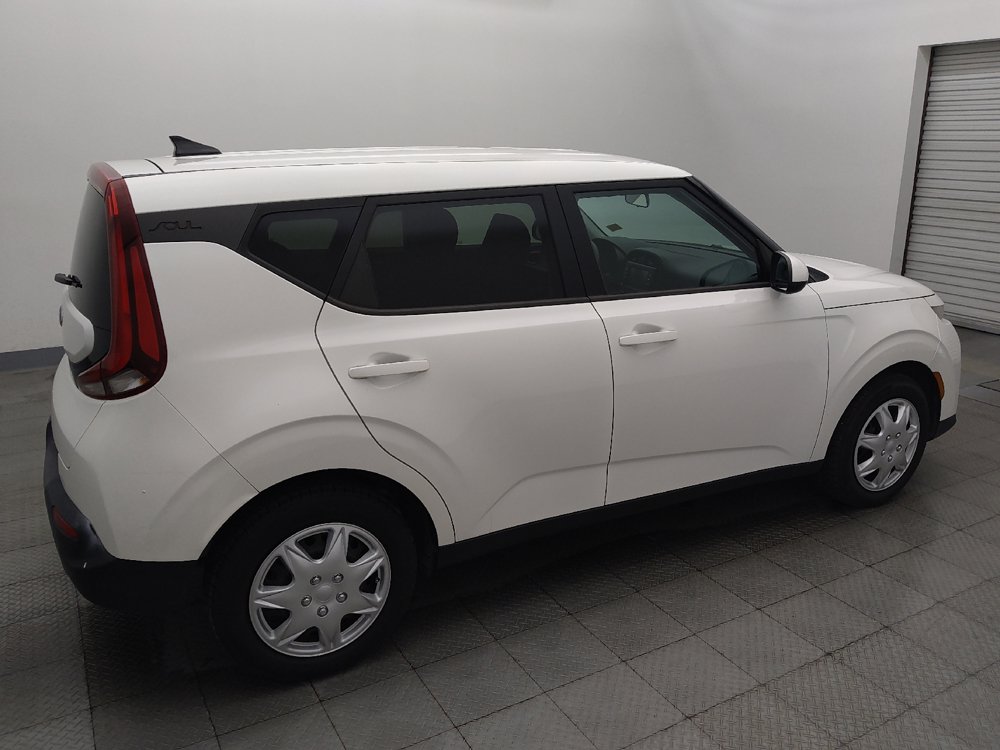 Used 2021 Kia Soul LX FWD image 10