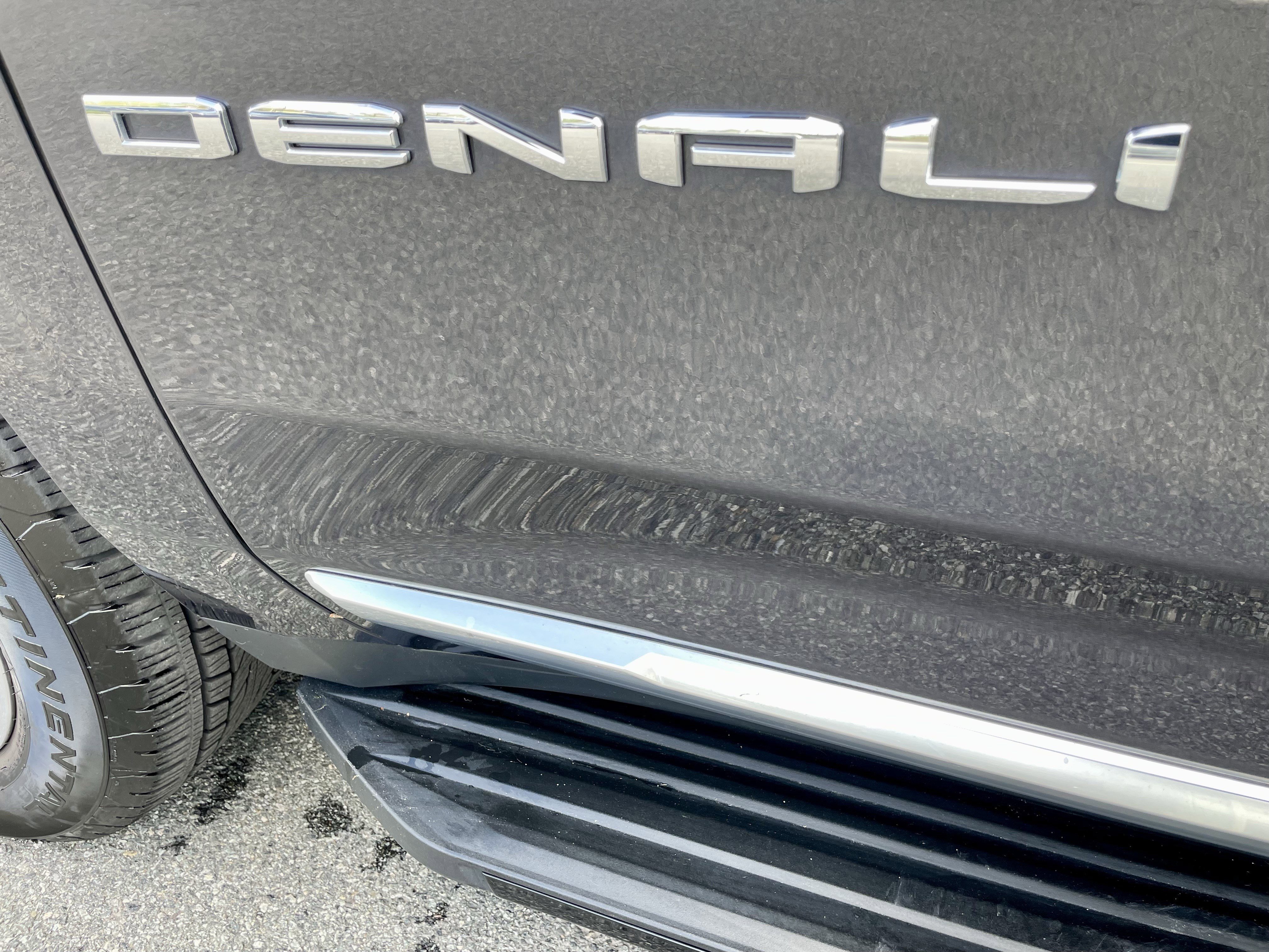 Used 2024 GMC Yukon Denali image 36