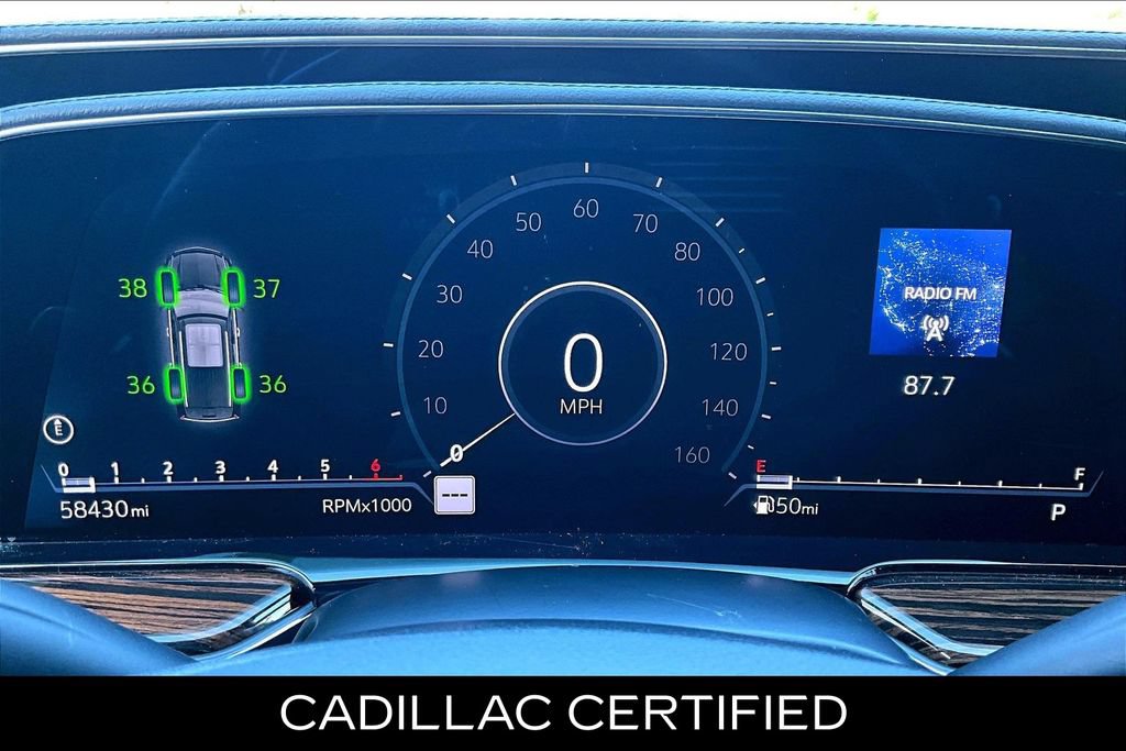 Used 2022 Cadillac Escalade Luxury RWD image 24