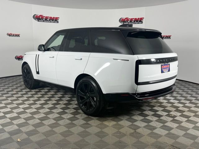 Used 2023 Land Rover Range Rover SE image 6