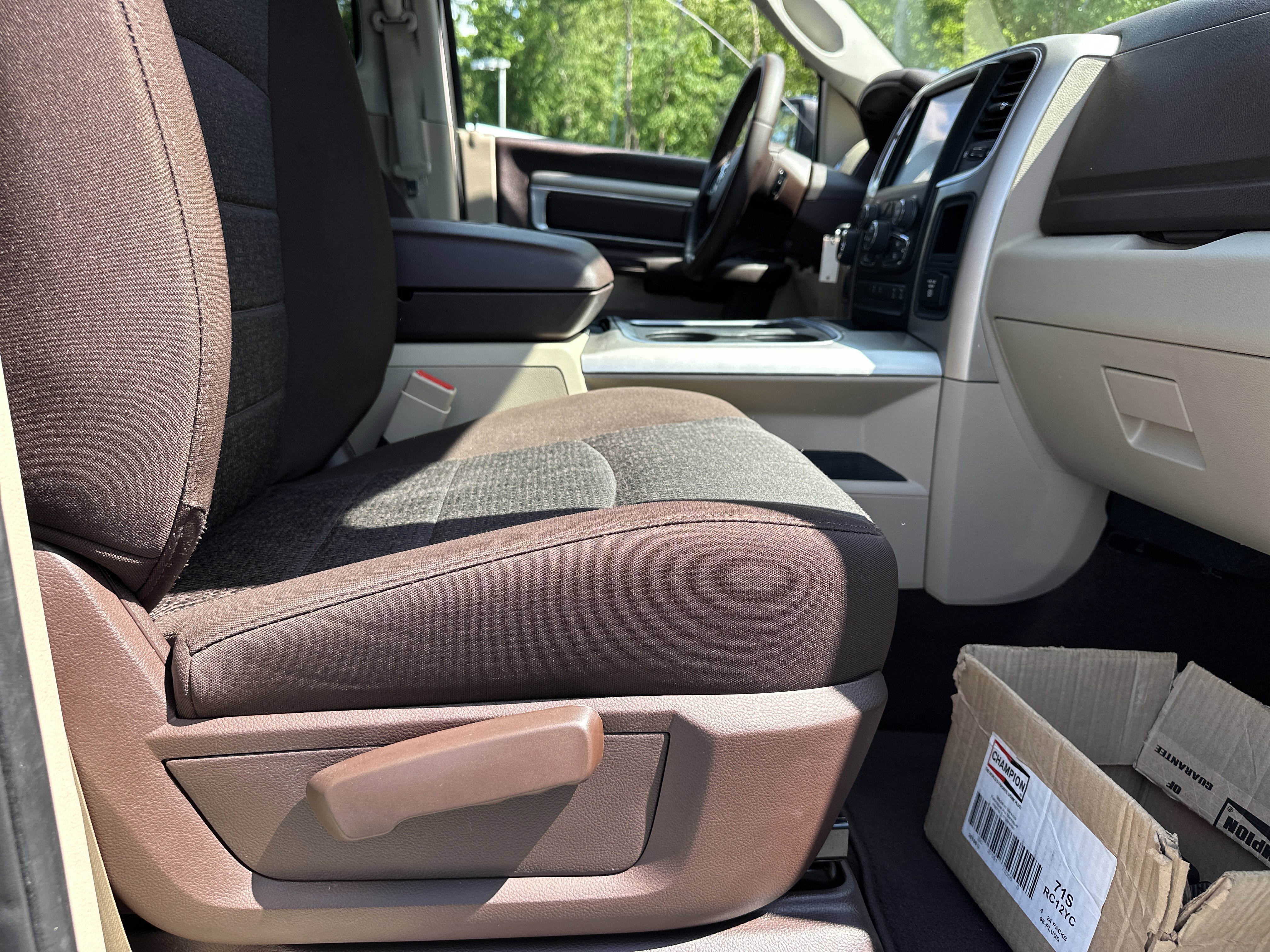 Used 2017 RAM 1500 Big Horn image 16