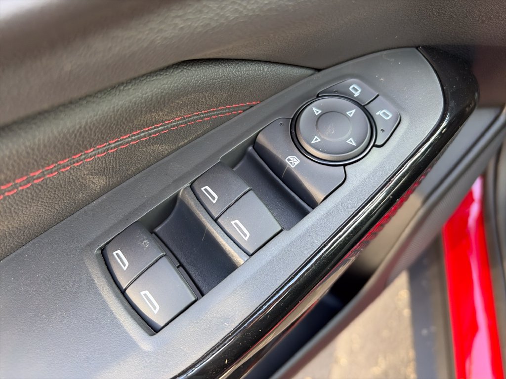 New 2026 Chevrolet Trax RS w/ Driver Confidence Package FWD image 16