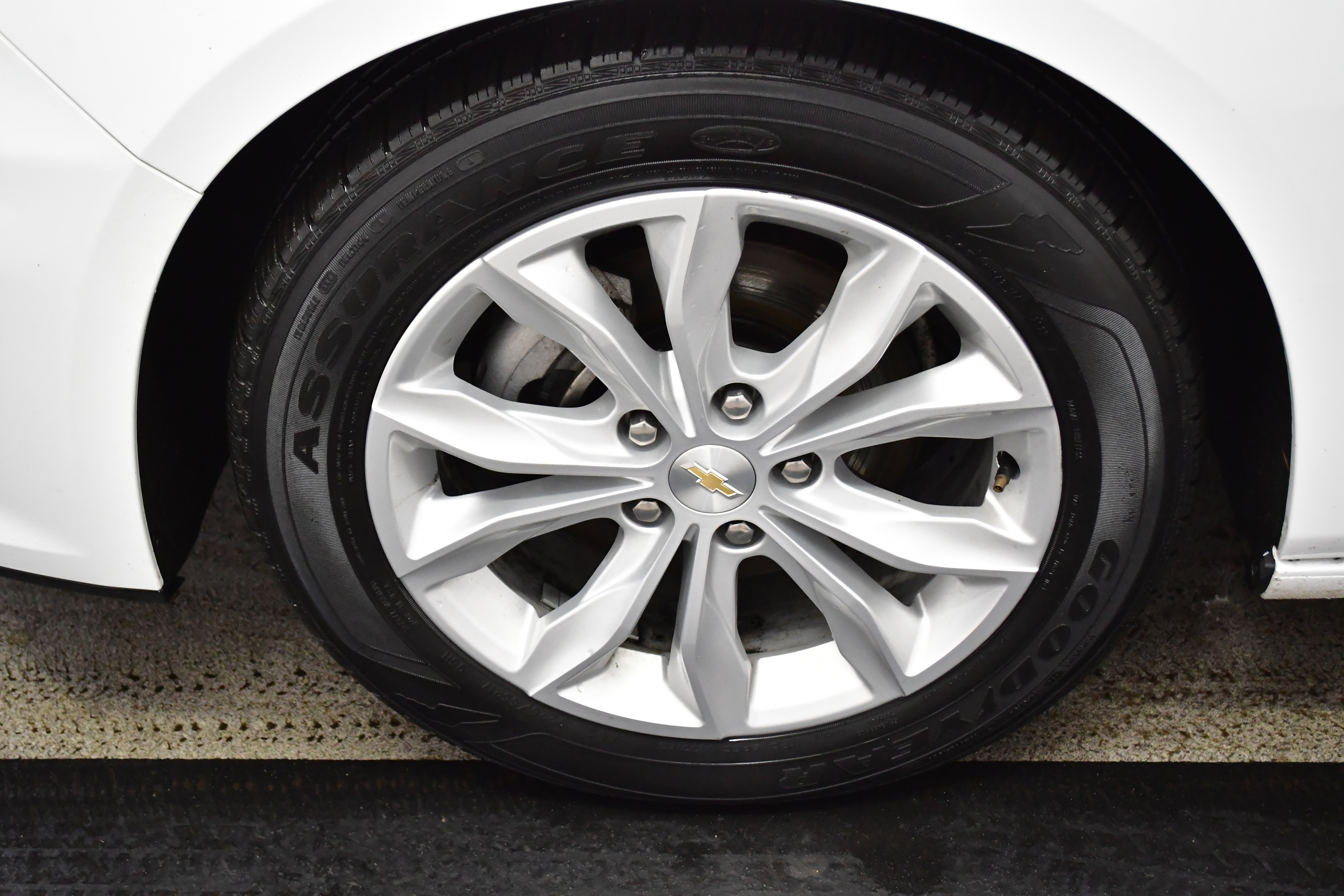 Used 2024 Chevrolet Malibu LT image 68