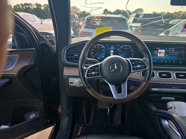Used 2020 Mercedes-Benz GLS 450 4MATIC w/ Warmth & Comfort Package image 2