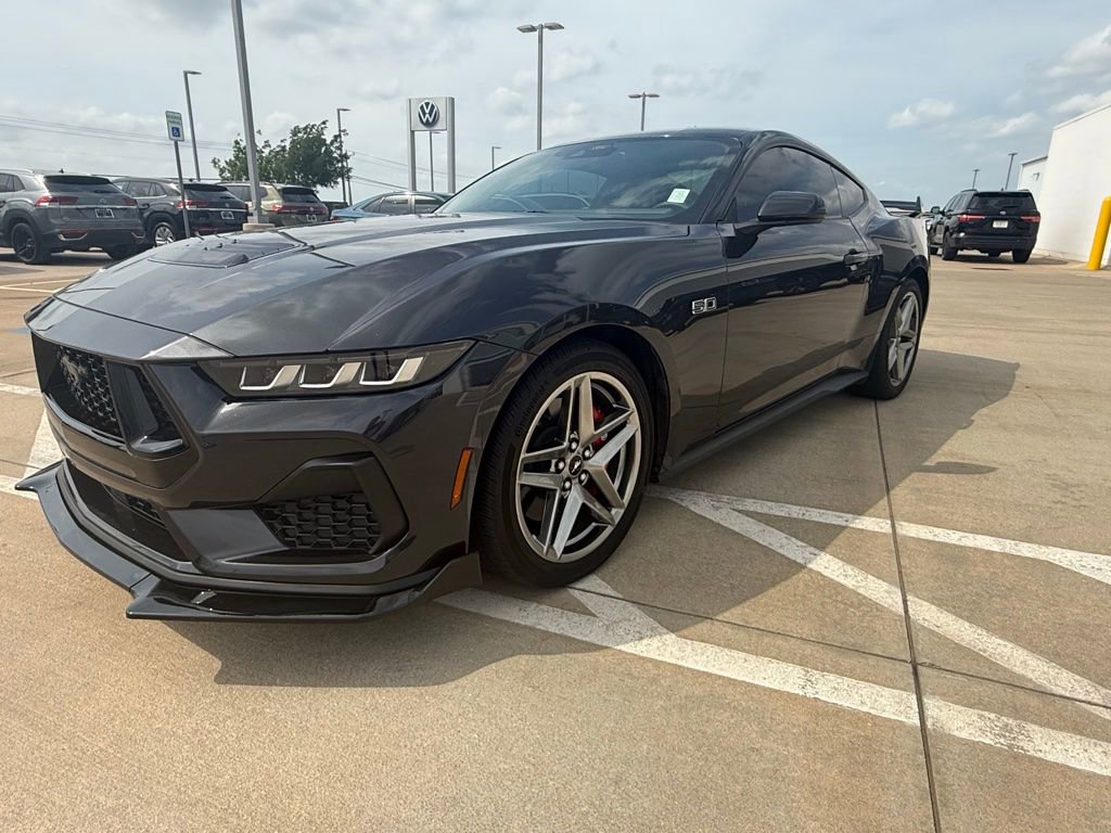 Used 2024 Ford Mustang GT Premium image 1