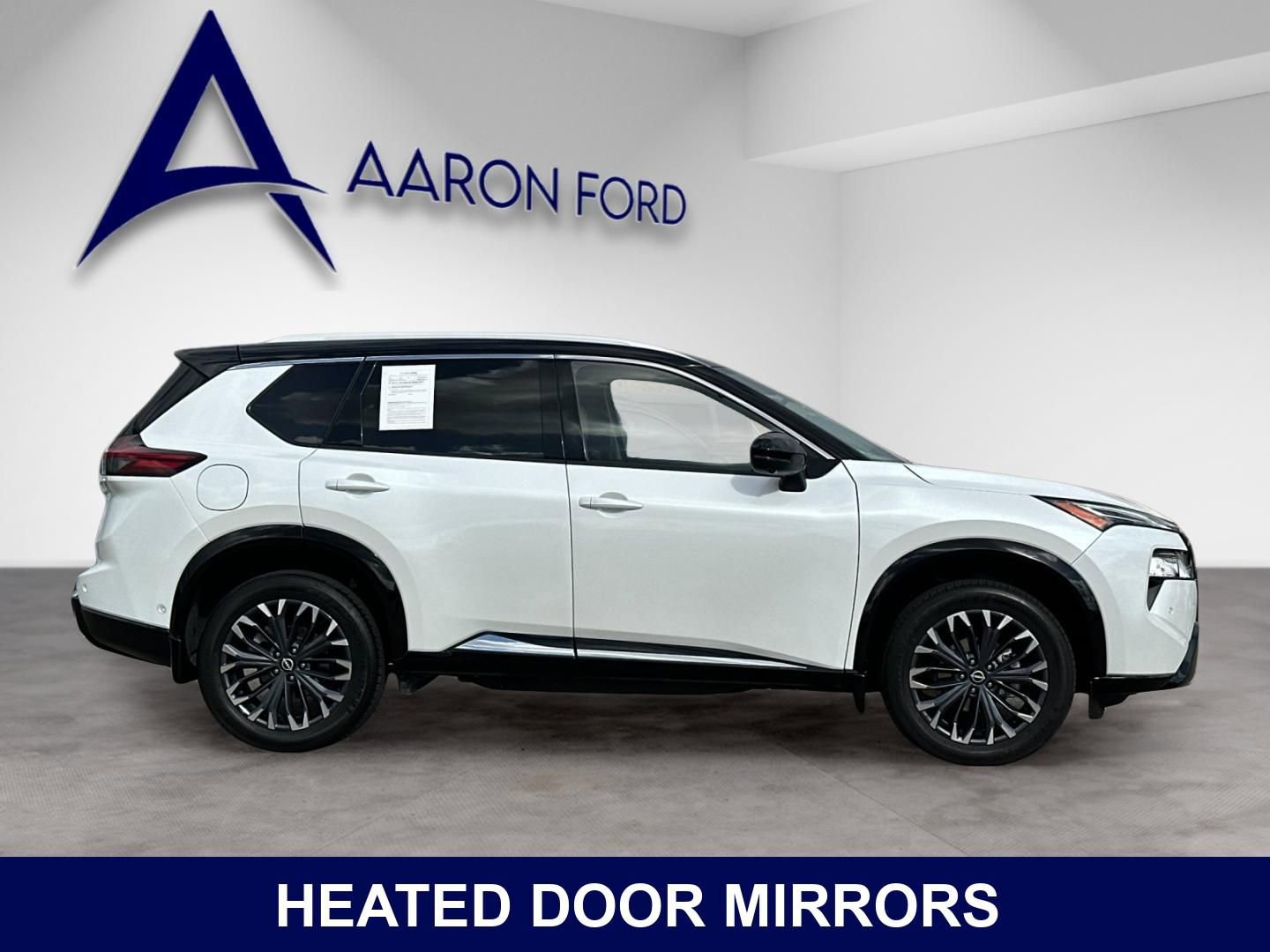 Used 2024 Nissan Rogue Platinum FWD image 7