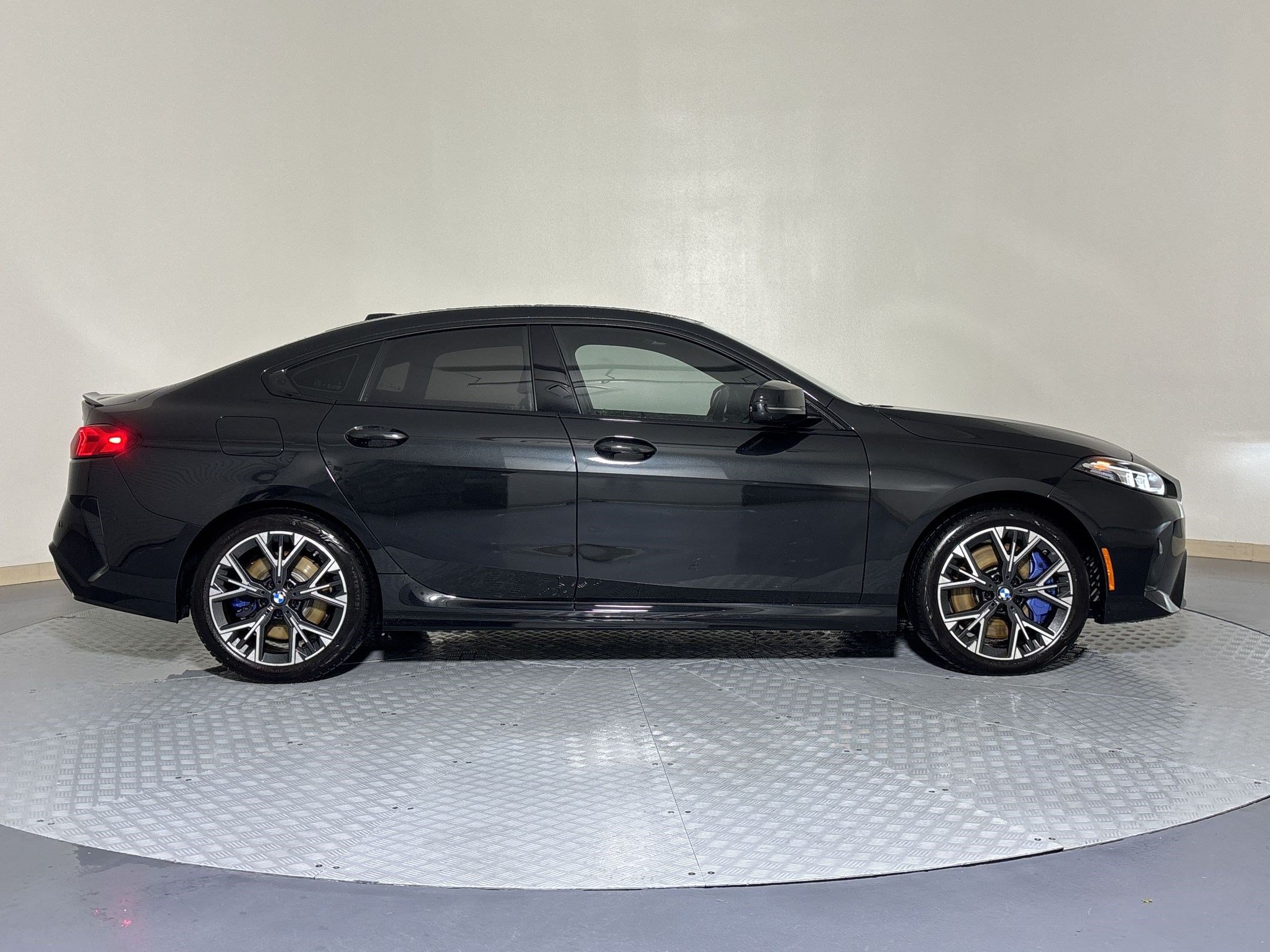 Certified 2025 BMW M235i xDrive w/ Premium Package AWD/4WD image 7