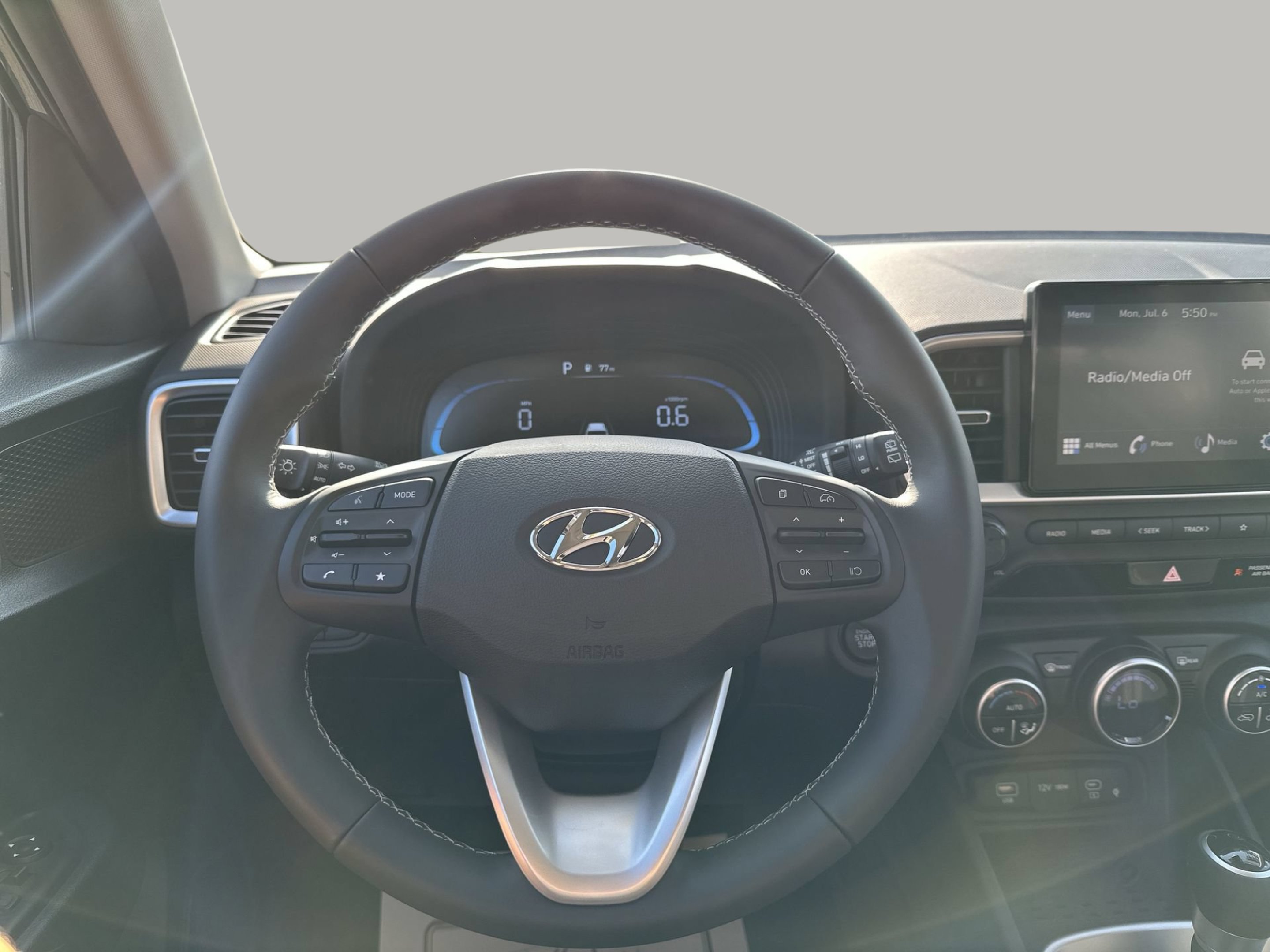 New 2026 Hyundai Venue SEL FWD image 11
