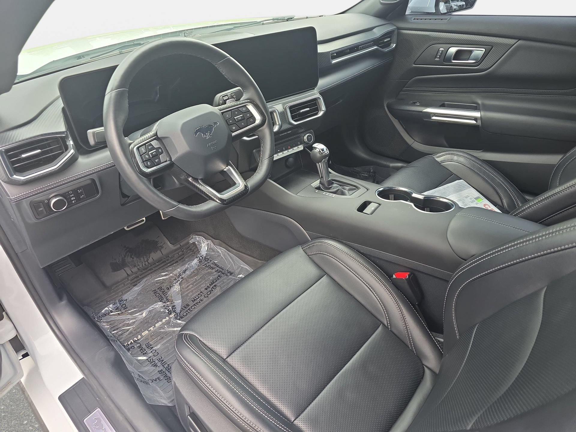 Used 2025 Ford Mustang GT Premium RWD image 15