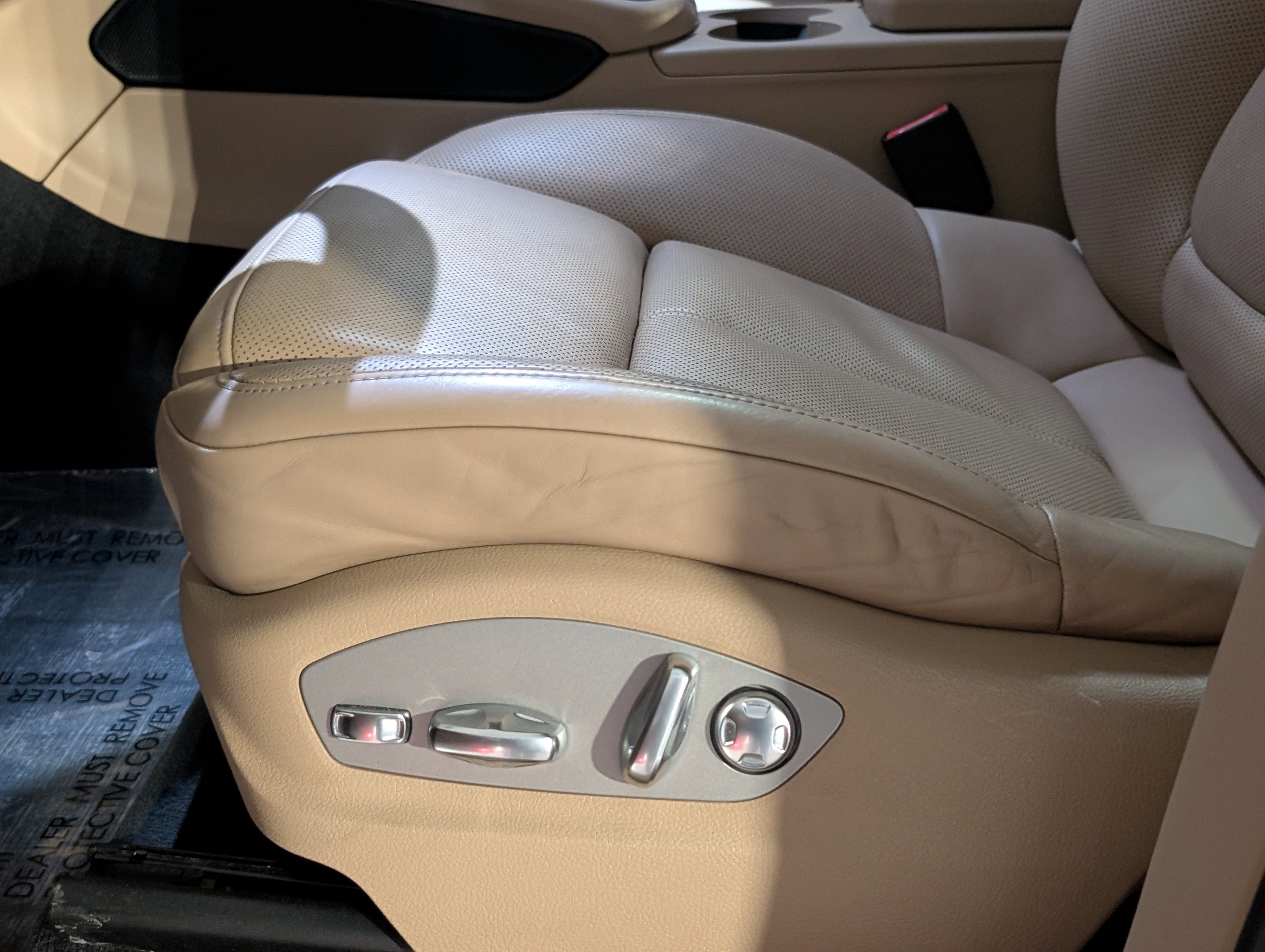 Used 2020 Porsche Macan image 19