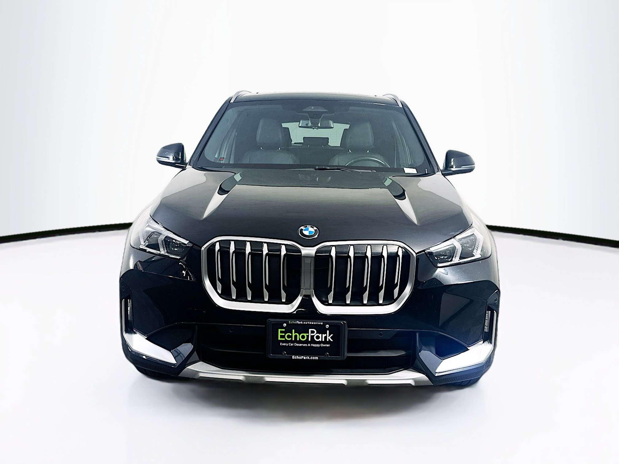 Used 2025 BMW X1 xDrive28i AWD/4WD image 2