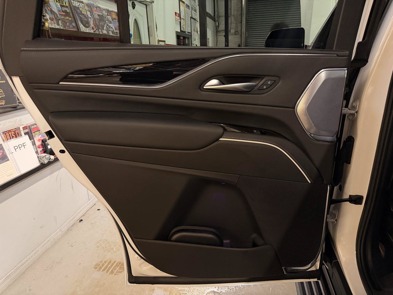 Used 2024 Cadillac Escalade V w/ Heavy-Duty Trailer Package AWD/4WD image 26