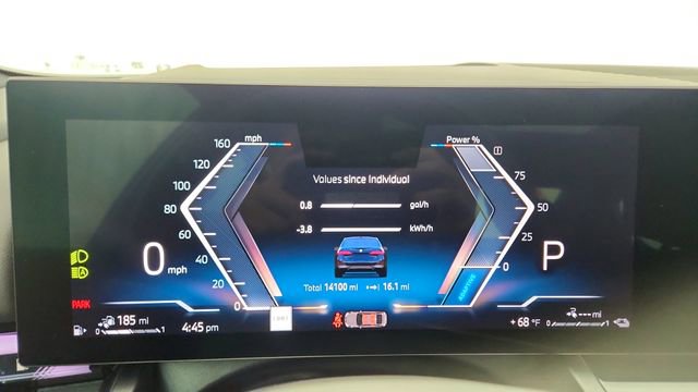 Used 2026 BMW 550e xDrive image 40